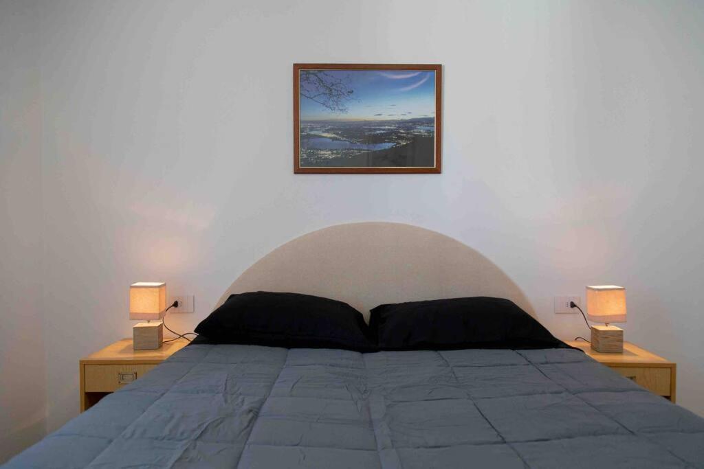 Vista Lago-Appartamento Funzionale Con Vista Varese Eksteriør billede